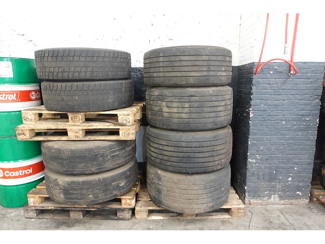 17 x diverse camion velgen met band - afbeelding 2 van  8
