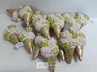 17 x hangdeco ijsje roze/groen pvc 15 cm - afbeelding 2 van  3