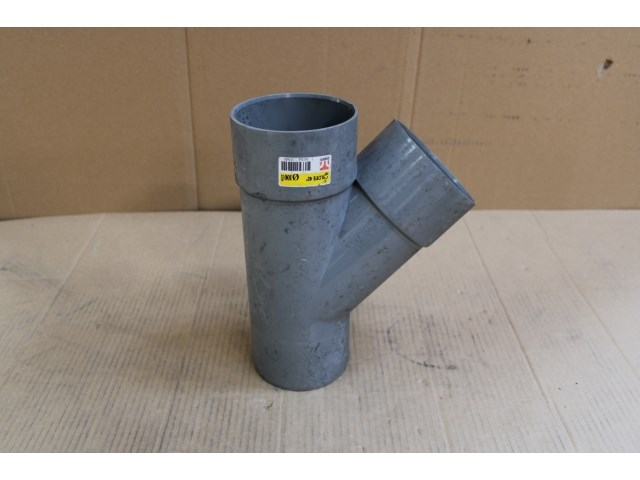 17 x san. t-stuk. sg dia 100-45' m/f - afbeelding 1 van  2