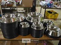 ±170 div hondenvoerbakjes div maten - afbeelding 1 van  5