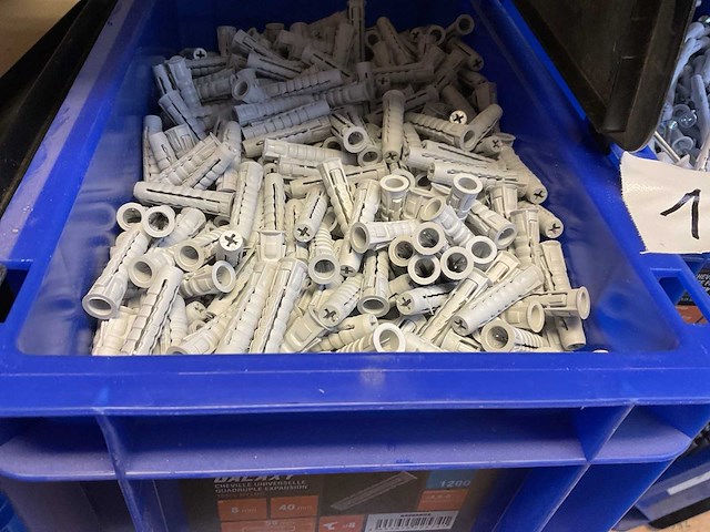 1700 slagpluggen en pluggen - afbeelding 3 van  5