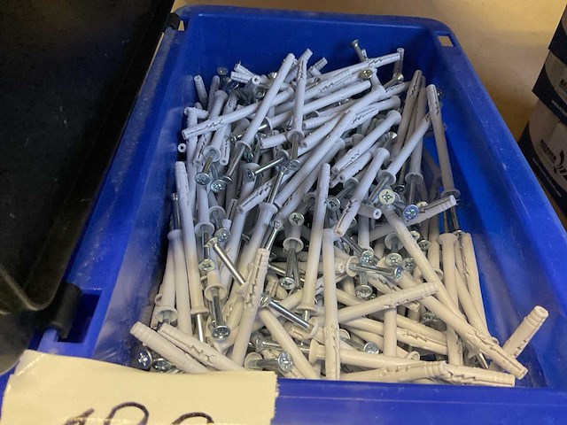 1700 slagpluggen en pluggen - afbeelding 5 van  5