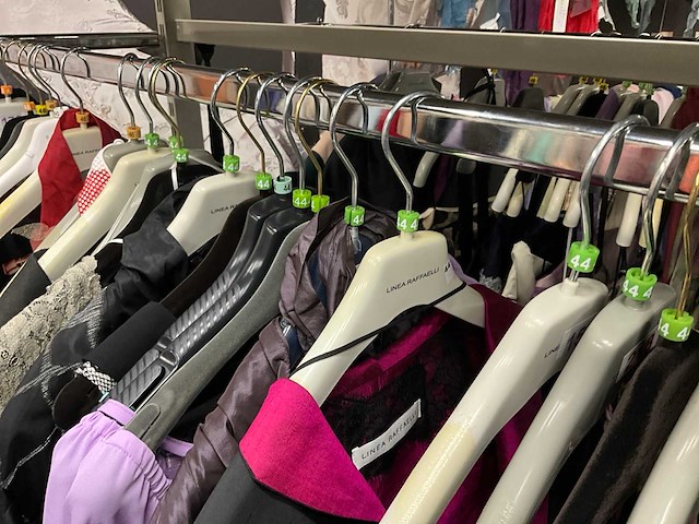 173 diverse cocktailjurken/sets (totaalprijs) - afbeelding 10 van  134