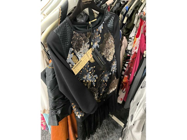 173 diverse cocktailjurken/sets (totaalprijs) - afbeelding 13 van  134