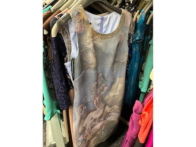 173 diverse cocktailjurken/sets (totaalprijs) - afbeelding 84 van  134