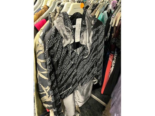 173 diverse cocktailjurken/sets (totaalprijs) - afbeelding 99 van  134