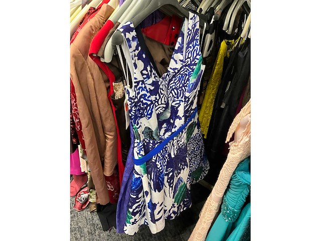 173 diverse cocktailjurken/sets (totaalprijs) - afbeelding 114 van  134