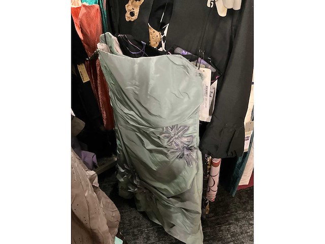 173 diverse cocktailjurken/sets (totaalprijs) - afbeelding 10 van  142