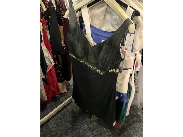 173 diverse cocktailjurken/sets (totaalprijs) - afbeelding 17 van  142