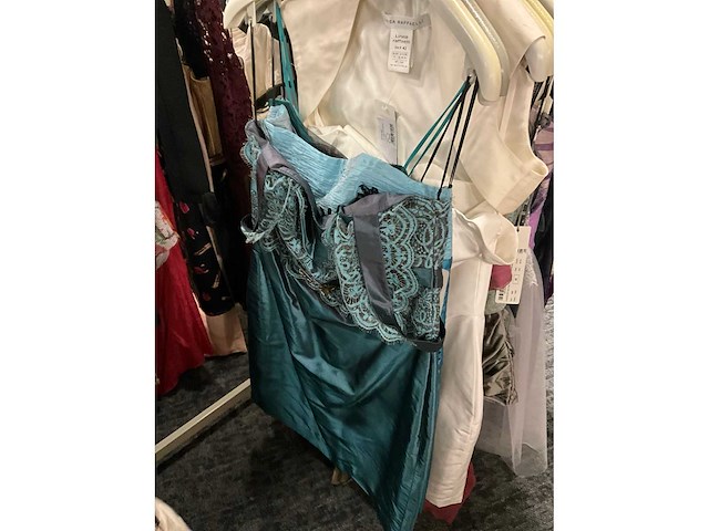 173 diverse cocktailjurken/sets (totaalprijs) - afbeelding 20 van  142