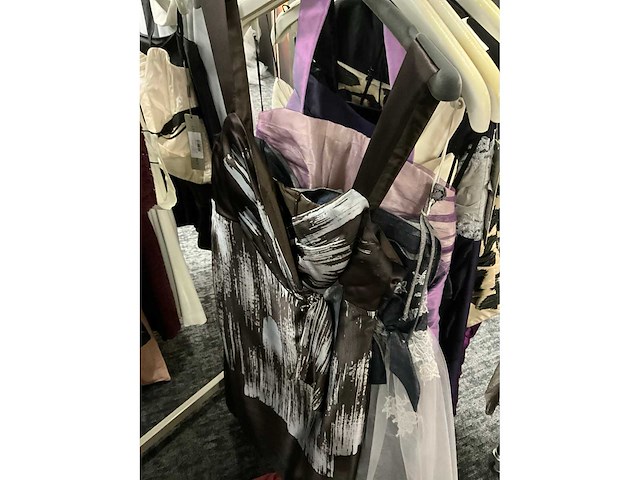 173 diverse cocktailjurken/sets (totaalprijs) - afbeelding 27 van  142