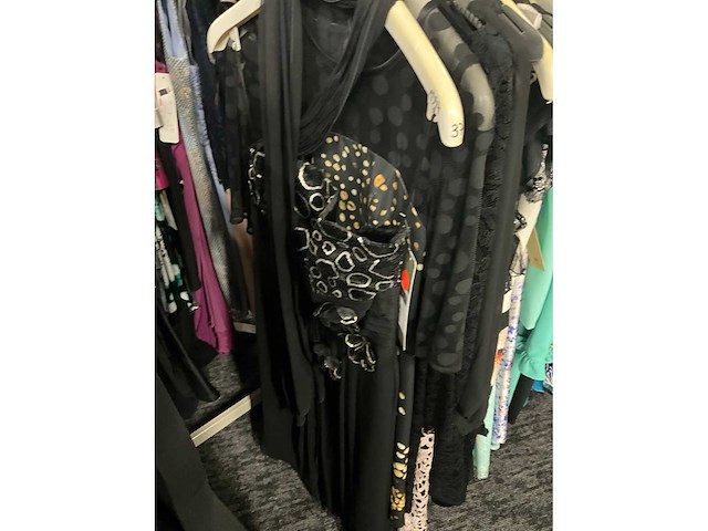 173 diverse cocktailjurken/sets (totaalprijs) - afbeelding 80 van  142