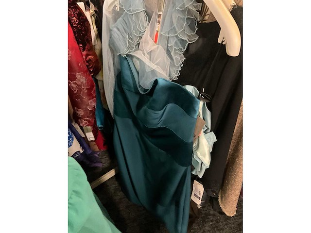 173 diverse cocktailjurken/sets (totaalprijs) - afbeelding 113 van  142