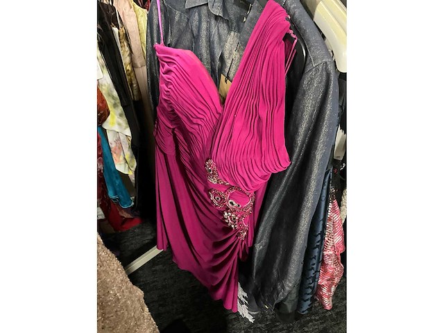 173 diverse cocktailjurken/sets (totaalprijs) - afbeelding 115 van  142