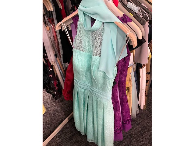 173 diverse cocktailjurken/sets (totaalprijs) - afbeelding 110 van  142