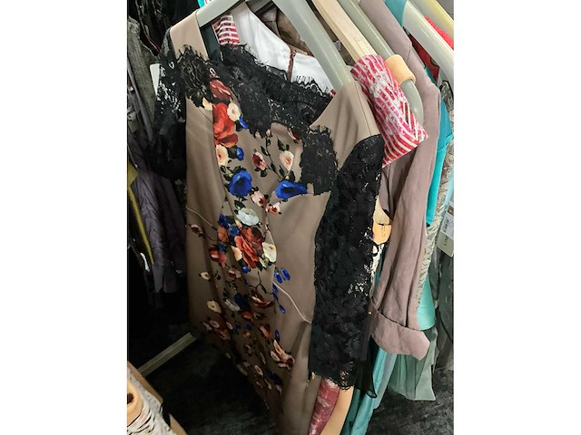 173 diverse cocktailjurken/sets (totaalprijs) - afbeelding 142 van  142