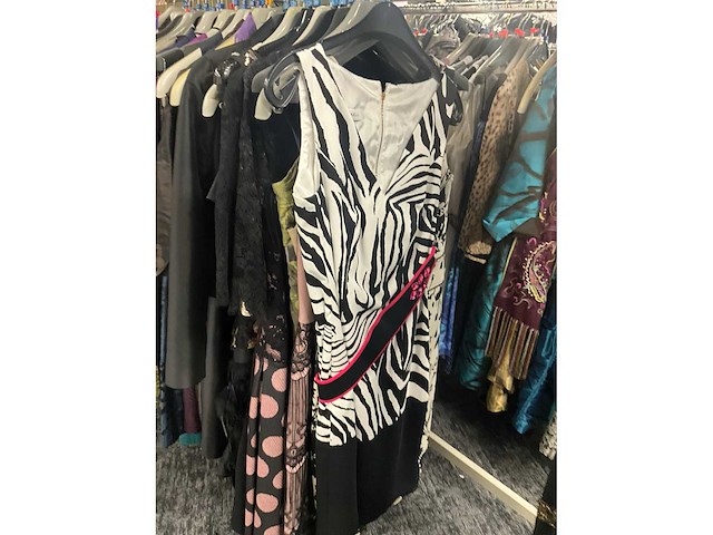 173 diverse cocktailjurken/sets (totaalprijs) - afbeelding 2 van  156