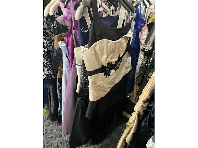 173 diverse cocktailjurken/sets (totaalprijs) - afbeelding 20 van  156