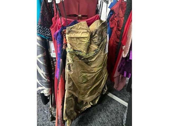 173 diverse cocktailjurken/sets (totaalprijs) - afbeelding 33 van  156