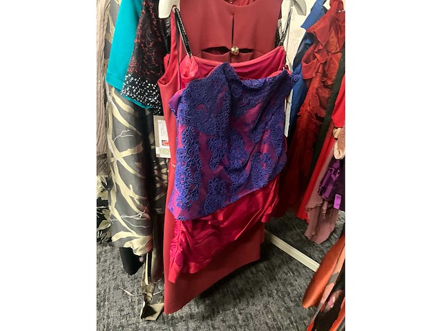 173 diverse cocktailjurken/sets (totaalprijs) - afbeelding 36 van  156