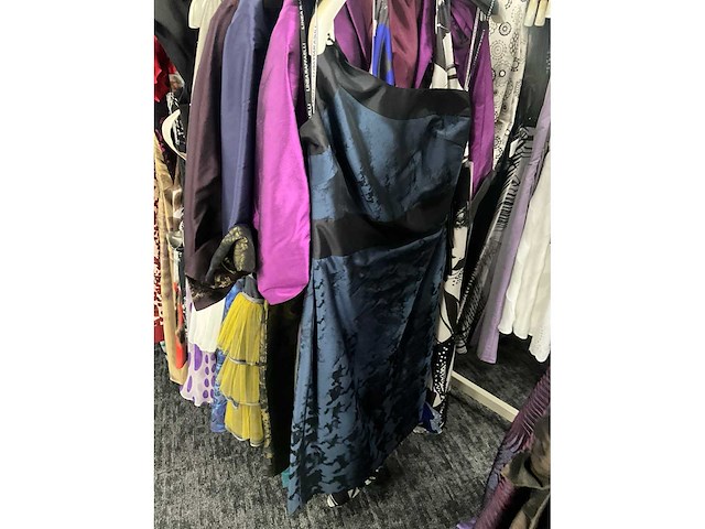 173 diverse cocktailjurken/sets (totaalprijs) - afbeelding 75 van  156