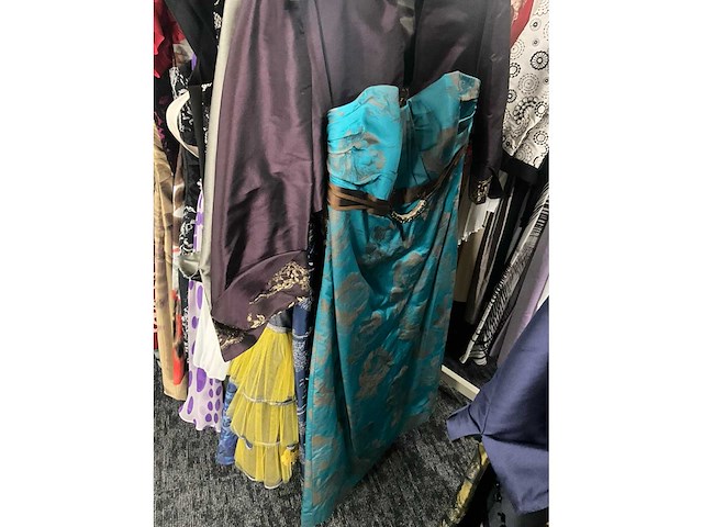 173 diverse cocktailjurken/sets (totaalprijs) - afbeelding 85 van  156