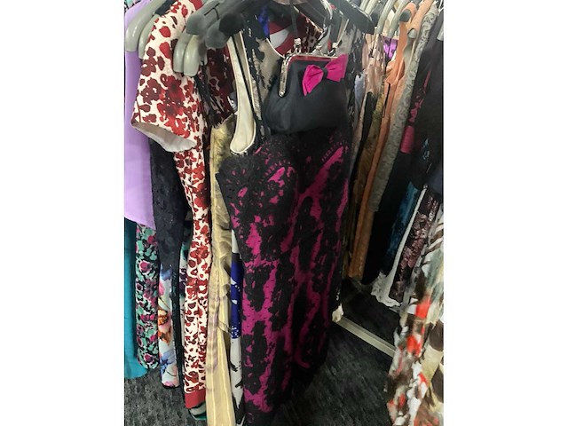 173 diverse cocktailjurken/sets (totaalprijs) - afbeelding 97 van  156