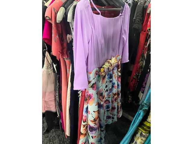 173 diverse cocktailjurken/sets (totaalprijs) - afbeelding 111 van  156