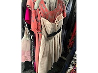 173 diverse cocktailjurken/sets (totaalprijs) - afbeelding 116 van  156