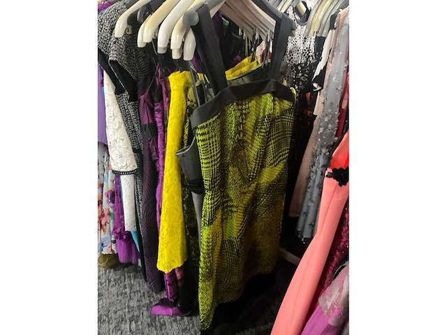 173 diverse cocktailjurken/sets (totaalprijs) - afbeelding 142 van  156