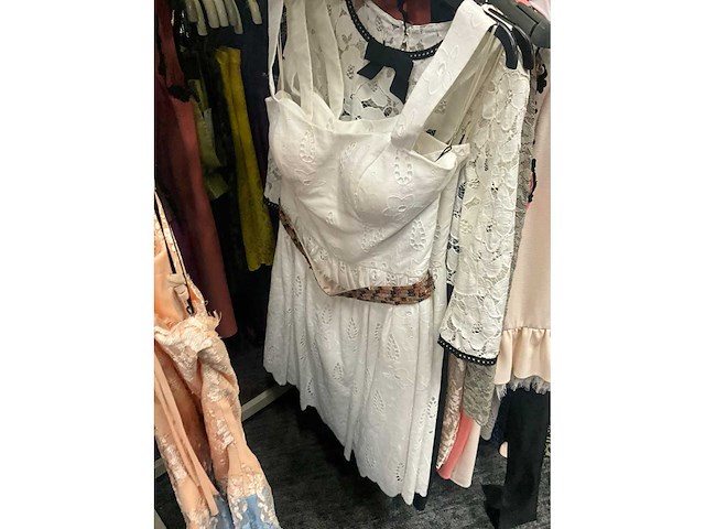 173 diverse cocktailjurken/sets (totaalprijs) - afbeelding 114 van  152