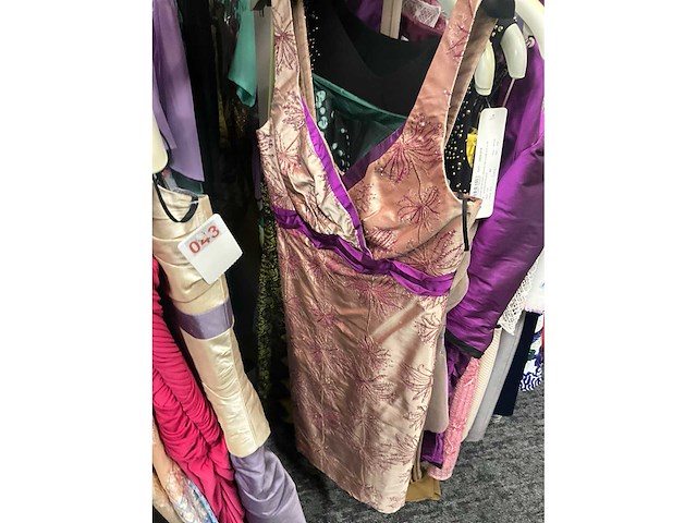 173 diverse cocktailjurken/sets (totaalprijs) - afbeelding 136 van  152