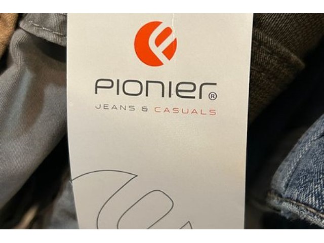 175 kwalitatieve herenbroeken casual - afbeelding 10 van  11