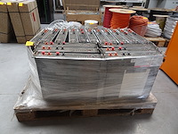 17x batterijmodule pylontech - afbeelding 1 van  4