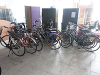 17x diverse damesfiets - afbeelding 1 van  11