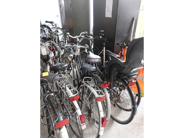 17x diverse damesfiets - afbeelding 11 van  11