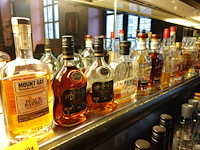 17x diverse flessen rum - afbeelding 1 van  6