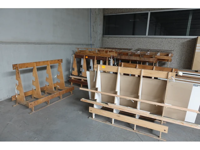 17x houten glasbok - afbeelding 1 van  5