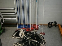 ± 18 badminton kegels