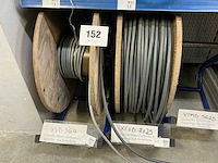 18 bobijnen met diverse installatiekabel - afbeelding 1 van  11