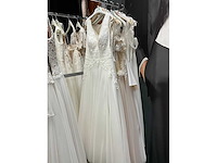 18 bruidsjurken herve (totaalprijs) - afbeelding 5 van  42