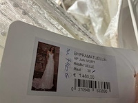 18 bruidsjurken herve (totaalprijs) - afbeelding 15 van  42