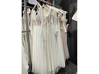 18 bruidsjurken herve (totaalprijs) - afbeelding 36 van  42