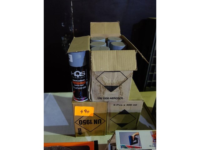 18 bussen verf in spuitbus (silvergrey) - afbeelding 2 van  2