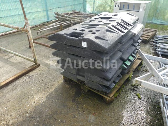 18 composietvoetstukken voor seinering - afbeelding 1 van  4