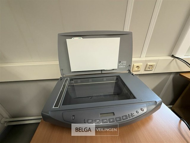 18 computerschermen philips - afbeelding 8 van  14