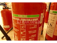 18 diverse brandblussers - afbeelding 2 van  9