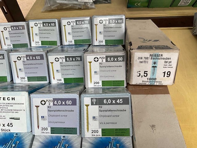 18 dozen spaanplaatschroeven - afbeelding 5 van  8
