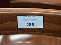 18 houten barstoelen met rugleuning (28) - afbeelding 5 van  6