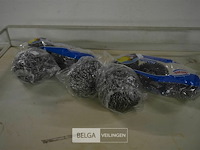 ±18 ketelsponsjes - afbeelding 1 van  3
